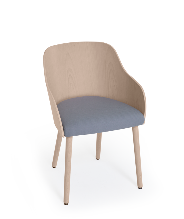 Vergés - Cistell Curve chair with armrests and wooden legs