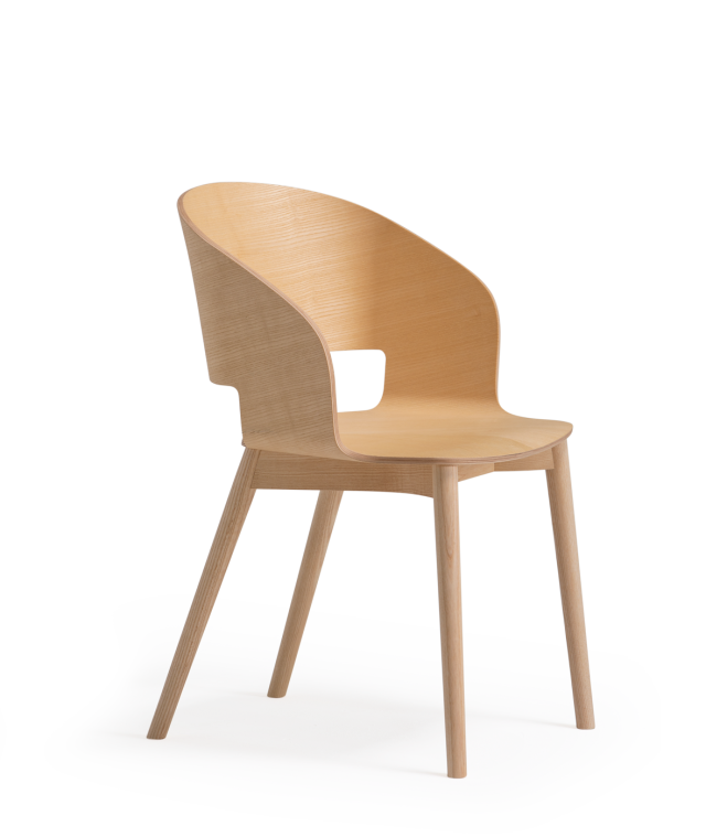 Vergés - Goose chair Model A with wooden armrests and legs