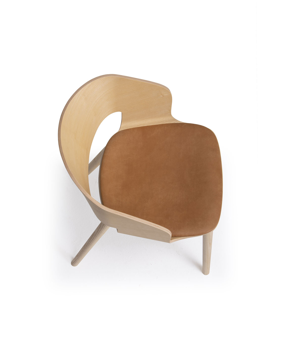 Goose chair Model A with wooden armrests and legs - Vergés