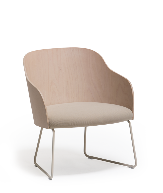 Vergés - Cistell Curve lounge with metallic sled base