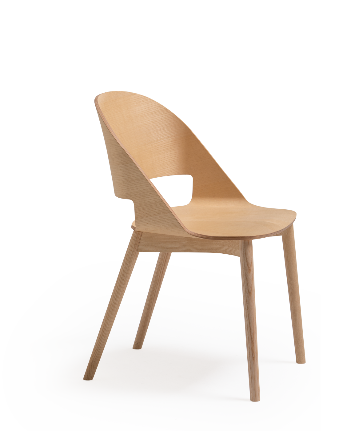 Goose chair Model C with wooden legs - Vergés