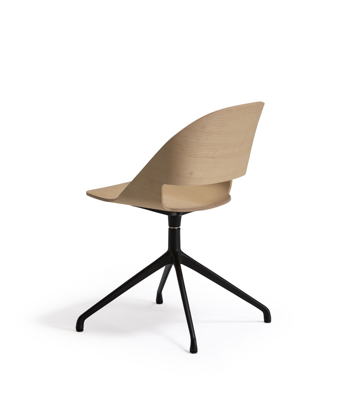 Goose chair Model C with swivel base with 4 legs - Vergés